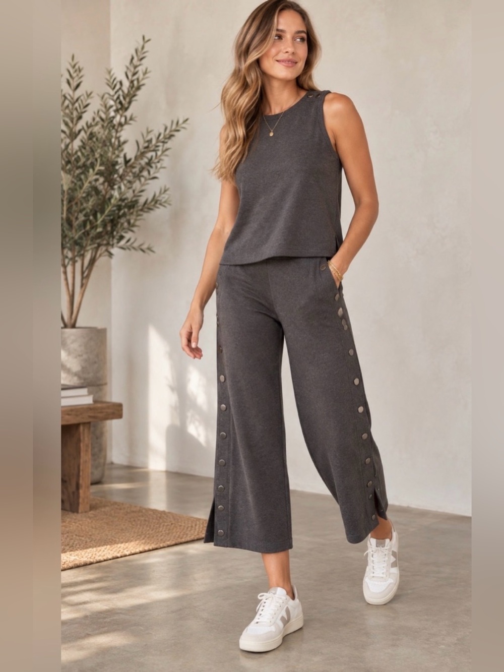 CAbi Snap Top 4958 & Snap Crop 4898 Set XS Charcoal Wide Leg Pants